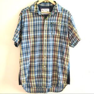 R Graham shirt L